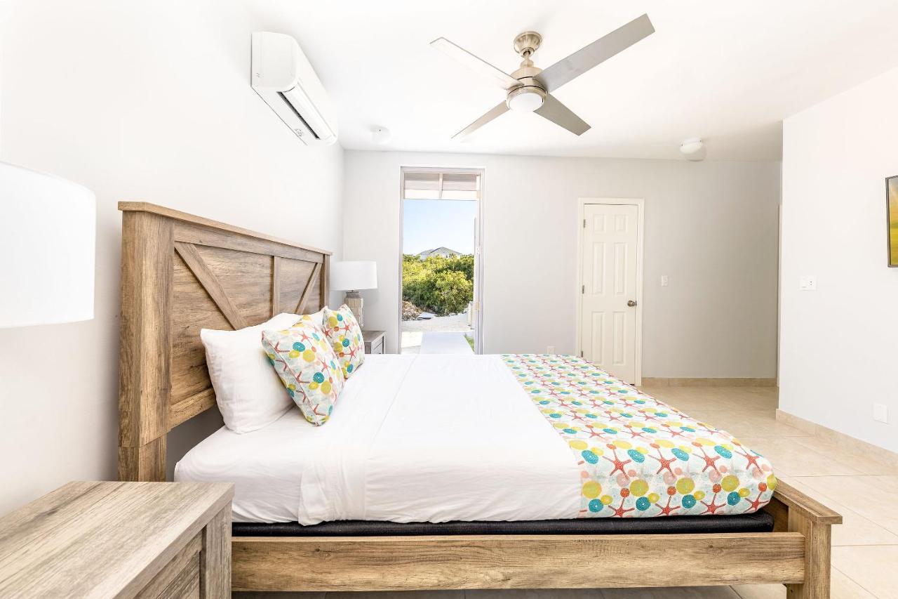 New Tropical Waterfront Cooper Jack Bay Villas Five Cays Settlement Екстер'єр фото